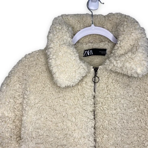 Zara Cropped Faux Shearling Jacket Sz: S - Picture 4 of 9